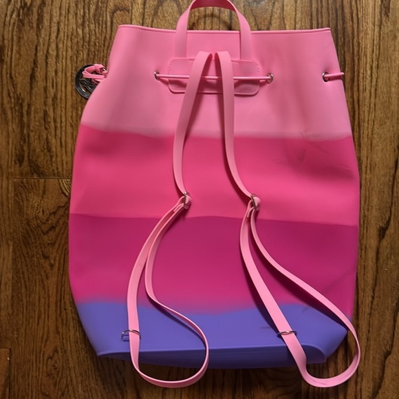 American Jewel Yummy Gummy Silicone Bucket Backpack pink & purple NWT RARE main image 5